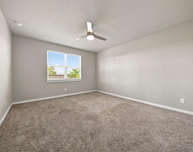 2807 Chancery Summit Court - Photo Thumbnail 11