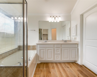 4030 Calaway Oaks Lane - Photo Thumbnail 24
