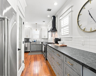 4618 Mcewen Street - Photo Thumbnail 9