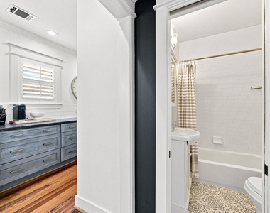 4618 Mcewen Street - Photo Thumbnail 16
