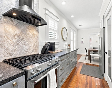4618 Mcewen Street - Photo Thumbnail 8
