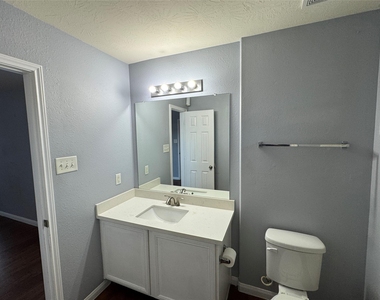 6011 Brenwood Trails Lane - Photo Thumbnail 21