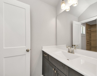 1919 Meadow Trail Drive - Photo Thumbnail 33