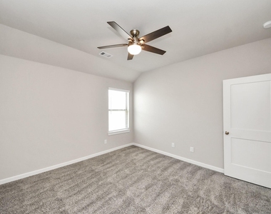 1919 Meadow Trail Drive - Photo Thumbnail 38