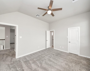 1919 Meadow Trail Drive - Photo Thumbnail 31