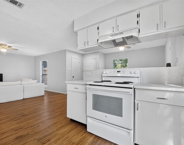22 N Wavy Oak Circle - Photo Thumbnail 17