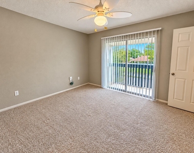 250 El Dorado Boulevard - Photo Thumbnail 7