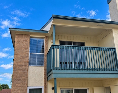 250 El Dorado Boulevard - Photo Thumbnail 11