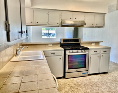 3410 Nodding Pines - Photo Thumbnail 9