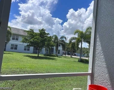 8484 Bernwood Cove Loop - Photo Thumbnail 16