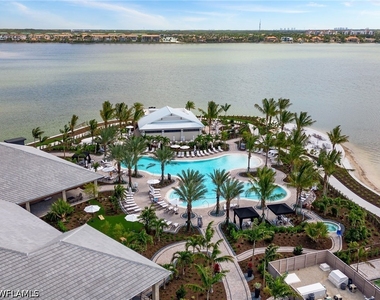 12041 Canal Grande Drive - Photo Thumbnail 25