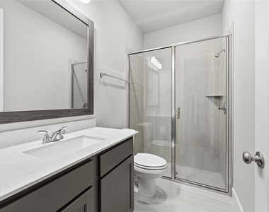 9511 Shaded Tree Drive - Photo Thumbnail 12