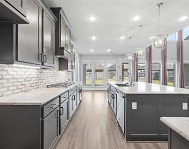 9511 Shaded Tree Drive - Photo Thumbnail 19