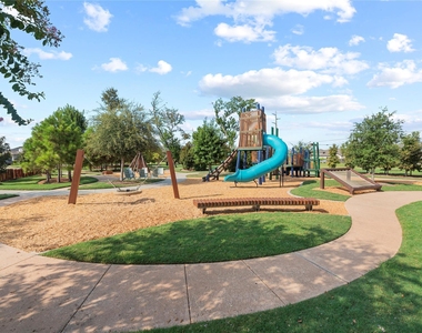 9511 Shaded Tree Drive - Photo Thumbnail 42