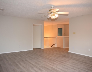 2811 Grants River Circle - Photo Thumbnail 21