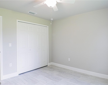 1787 Maryland Avenue - Photo Thumbnail 7