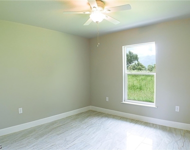 1787 Maryland Avenue - Photo Thumbnail 5