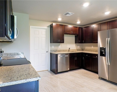 1787 Maryland Avenue - Photo Thumbnail 1