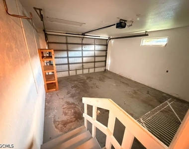 3818 Se 12th Avenue - Photo Thumbnail 31