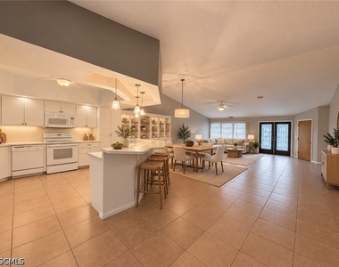 3818 Se 12th Avenue - Photo Thumbnail 12