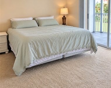 4591 Bay Beach Lane - Photo Thumbnail 9