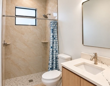 5617 10th Avenue - Photo Thumbnail 4