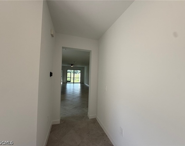 18822 Copperhead Court N - Photo Thumbnail 16