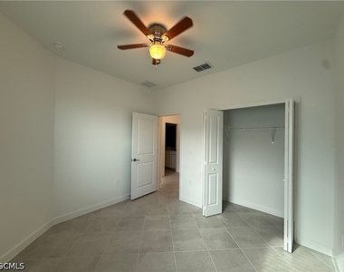18822 Copperhead Court N - Photo Thumbnail 21