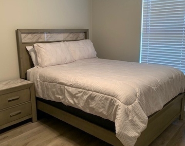 420 Ne 15th Terrace - Photo Thumbnail 28