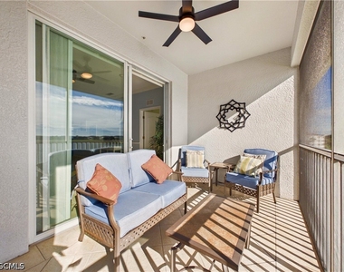 10381 Butterfly Palm Drive - Photo Thumbnail 20