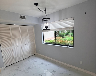 47 Bennington Drive - Photo Thumbnail 6