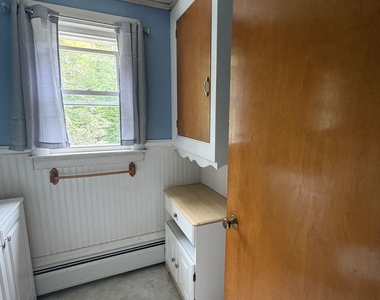 153 Highland - Photo Thumbnail 14