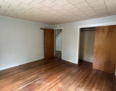 153 Highland - Photo Thumbnail 2