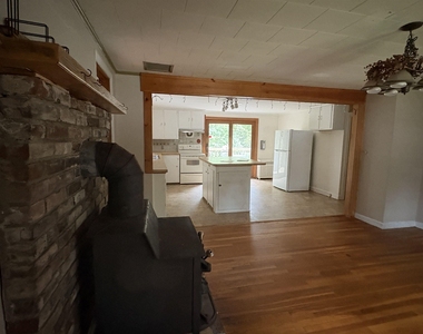 153 Highland - Photo Thumbnail 9