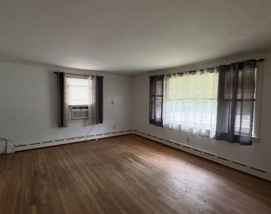 153 Highland - Photo Thumbnail 5