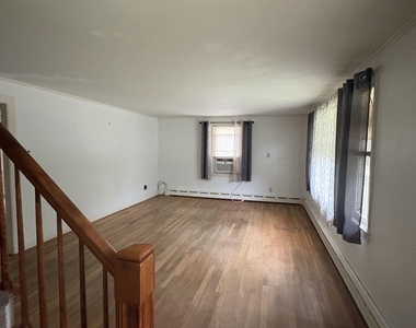 153 Highland - Photo Thumbnail 6