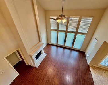 4103 Pebble Heights Lane - Photo Thumbnail 26