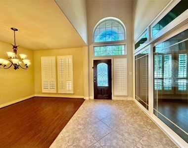 4103 Pebble Heights Lane - Photo Thumbnail 5