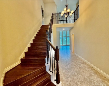 4103 Pebble Heights Lane - Photo Thumbnail 6