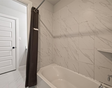 8522 Belfast Manor Ln - Photo Thumbnail 30
