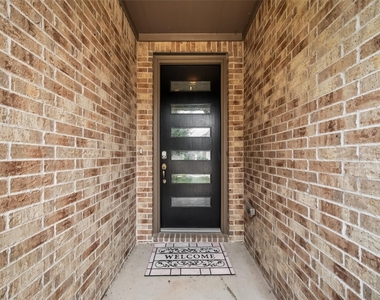 8522 Belfast Manor Ln - Photo Thumbnail 5