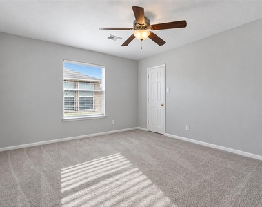 25039 Galium Meadows - Photo Thumbnail 32