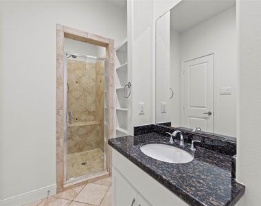 4320 Blossom Street - Photo Thumbnail 8