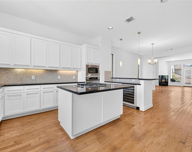 4320 Blossom Street - Photo Thumbnail 15