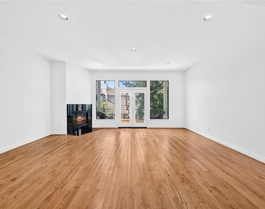4320 Blossom Street - Photo Thumbnail 20