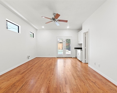4320 Blossom Street - Photo Thumbnail 6