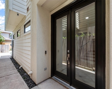 4320 Blossom Street - Photo Thumbnail 3