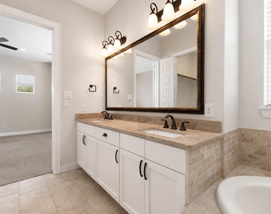 4007 Beacon Fisher Drive - Photo Thumbnail 23