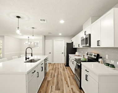 22603 Deville Drive - Photo Thumbnail 8