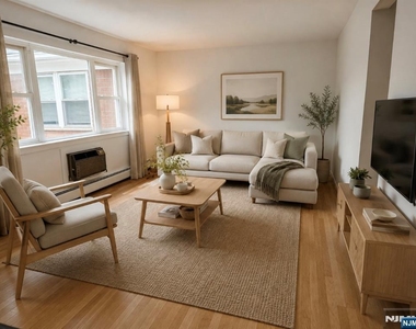 62 Regency - Photo Thumbnail 2